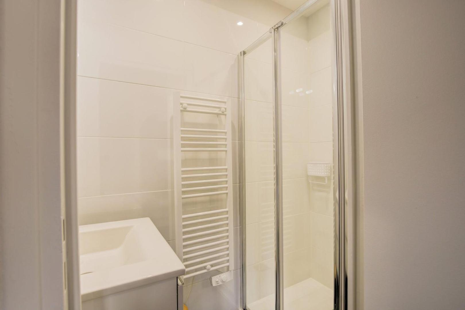 Le Modernisme - Tours Apartment Bagian luar foto